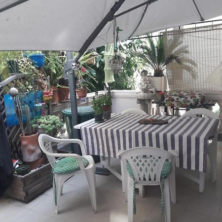 شقة Chambre Privee Avec Sdb Partagee Chez L'Habitant A 10Mn De La Mer نيس المظهر الخارجي الصورة