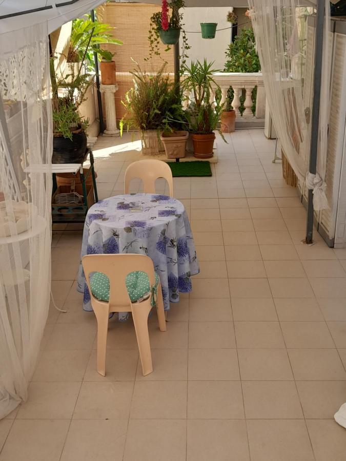 شقة Chambre Privee Avec Sdb Partagee Chez L'Habitant A 10Mn De La Mer نيس المظهر الخارجي الصورة